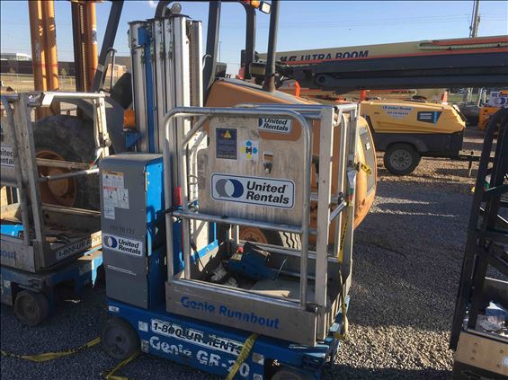 2013 Genie GS-3232 Scissor Lift