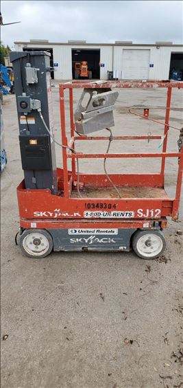 2015 Skyjack SJ12 Scissor Lift