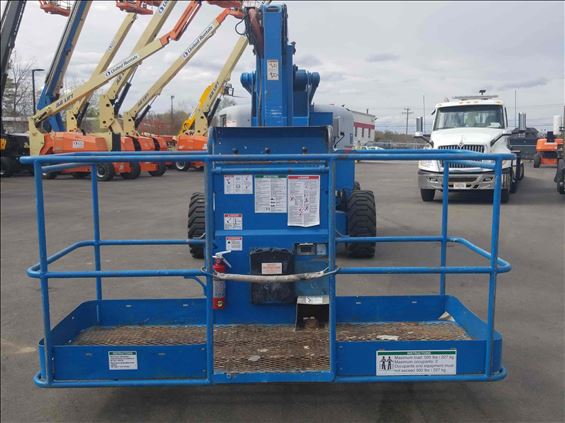 2012 Genie Z-60/34 Boom Lift