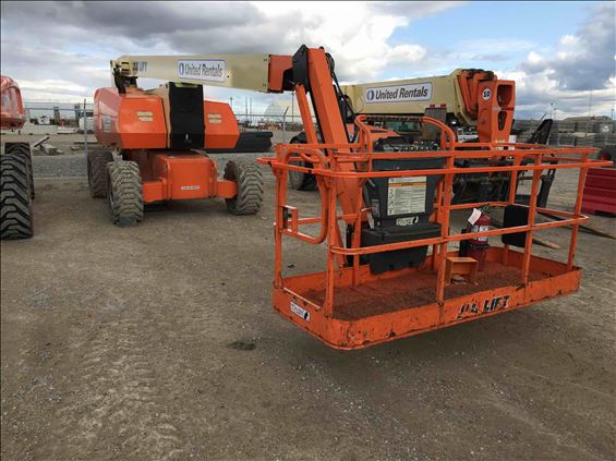 2013 JLG 800AJ Boom Lift