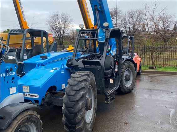 2014 Genie GTH-844 S Rough Terrain Forklift