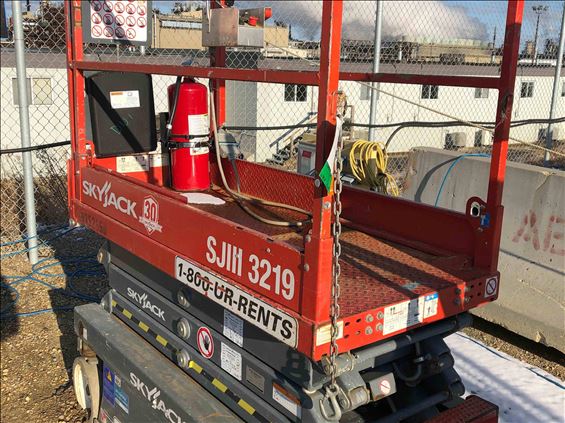 2015 Skyjack SJIII3219 Scissor Lift