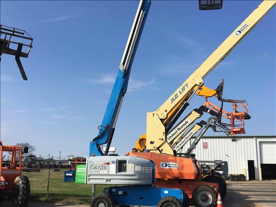 2012 Genie S-45 Boom Lift