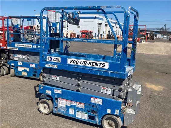 2014 Genie GS-1930 Scissor Lift