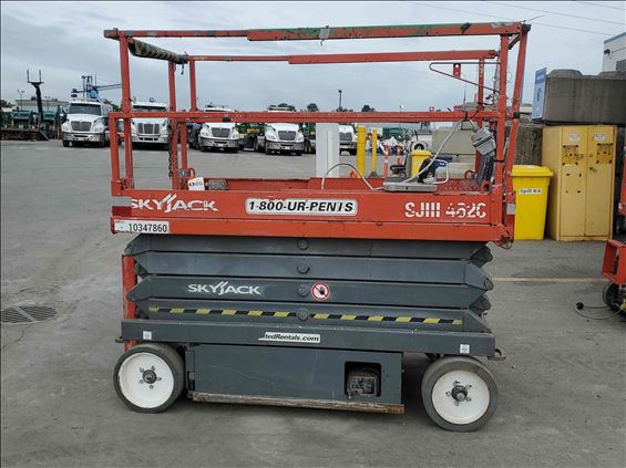 2015 Skyjack SJIII4626 Scissor Lift