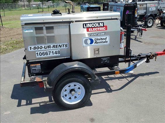 2017 Lincoln Electric Vantage 300 Welder