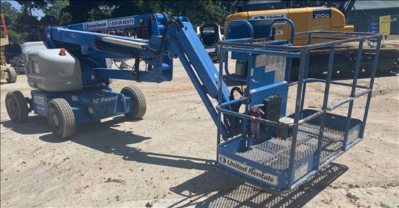2012 Genie Z-45/25J DC Boom Lift